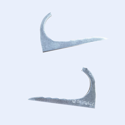 দস্তা ধাতুপট্টাবৃত 3/4 &quot;EMT পেরেক চাবুক 2.0mm বেধ হার্ডন কার্বন ইস্পাত সরবরাহকারী